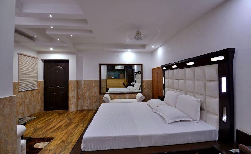 Hotel Sahil Palace Rupnagar  Buitenkant foto