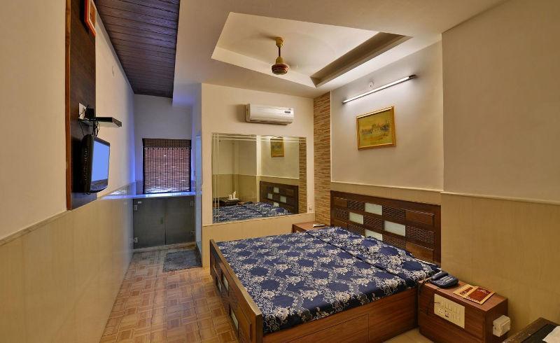 Hotel Sahil Palace Rupnagar  Buitenkant foto